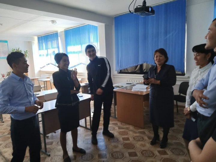 "Жас мамандардың бейімделуі" психологиялық тренинг