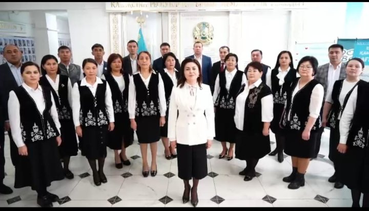 🔰Жамбыл облысы білім басқармасы Тараз қаласы білім бөлімінің ұйымдастыруымен  📚”Ұстазыңды ұлықта” айлығының аясында өтіп жатқан  📚”Әдеп -ұстаз айнасы” челленджіне Амангелді атындағы орта мектеп ұстаздары белсене қатысты. 🔹