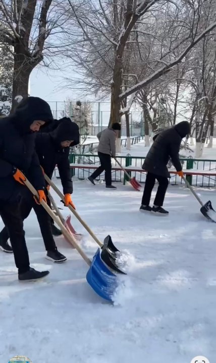Тараз қаласының білім бөлімінің "Амангелді атындағы орта мектебі" КММ  🔹"Адал азамат"  біртұтас тәрбие бағдарламасы аясында "Қамқор" жобасы бойынша  "Өркен" өзін өзі басқару және "Жас Ұлан" белсенділері