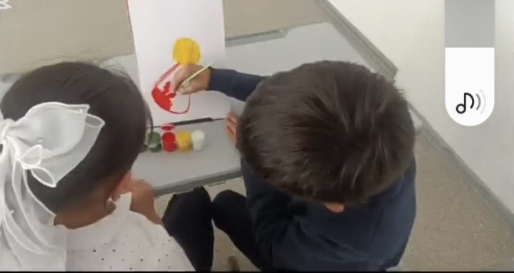 "Амангелді атындағы орта мектебі" КММ  🔹«ДосболLIKE» бағдарламасы аясында 5 "А" сыныбында «Өзімізді басқаруды үйренеміз»  тақырыбында тәрбие сағаты өткізілді.